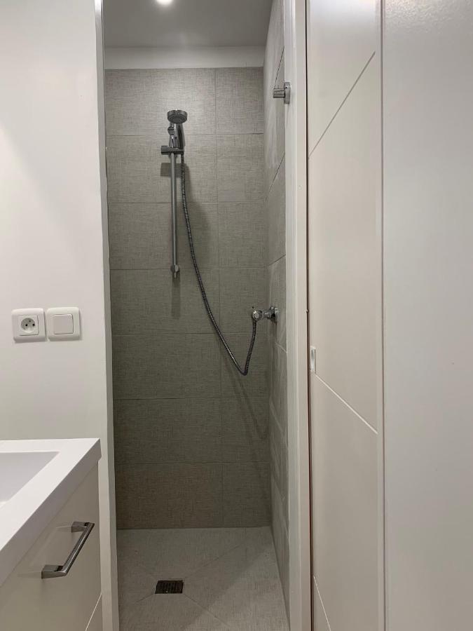 Appartements 3 étoiles terrasse ou patio intra-muros Aigues-Mortes Exterior foto