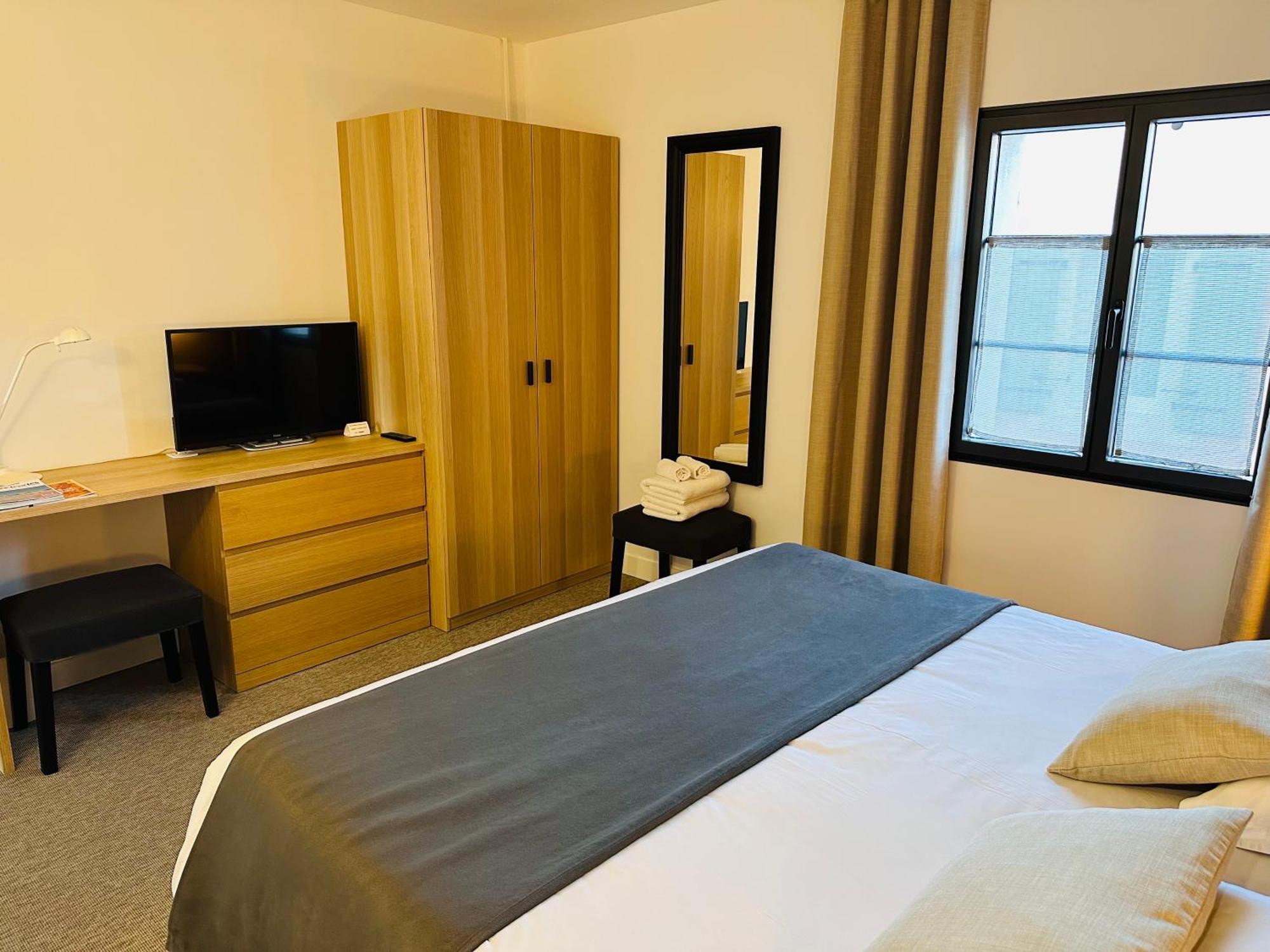 Appartements 3 étoiles terrasse ou patio intra-muros Aigues-Mortes Exterior foto